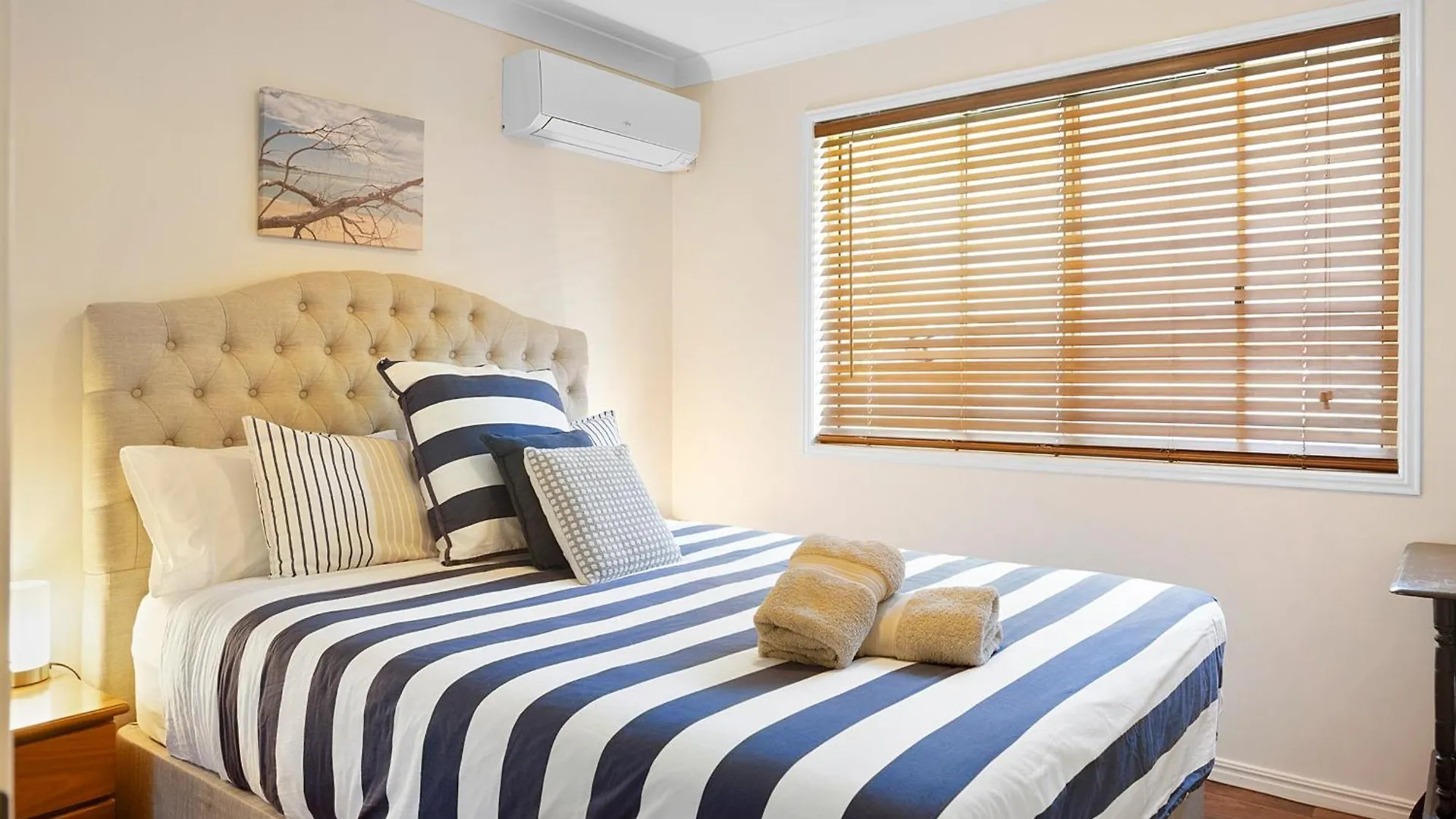 Bellevue Lodge Guest Favourite, Hot Spa, Walk To Town Rainbow Beach